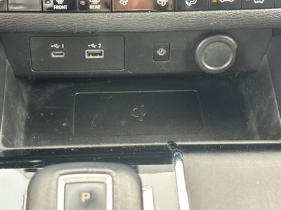 2024 Mitsubishi Outlander Base
