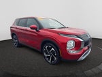 2024 Mitsubishi Outlander Base