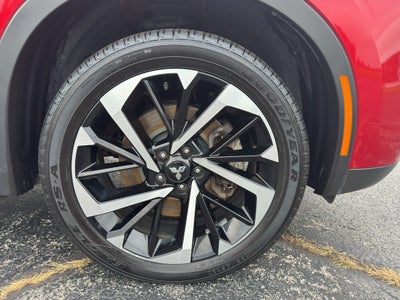 2024 Mitsubishi Outlander Base