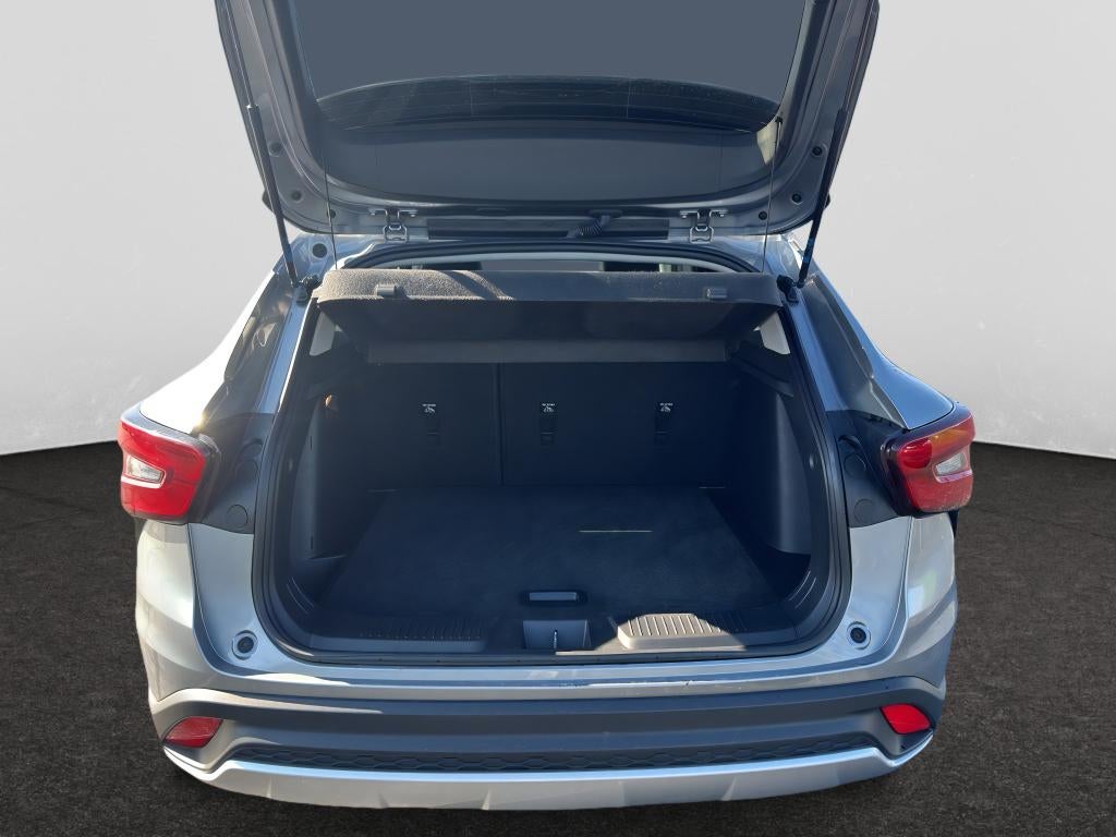 2024 Chevrolet Trax FWD LT