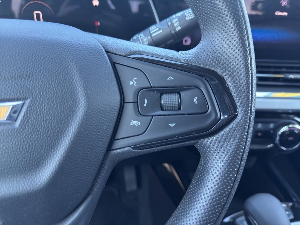 2024 Chevrolet Trax FWD LT