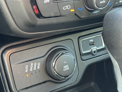 2023 Jeep Renegade Latitude 4x4